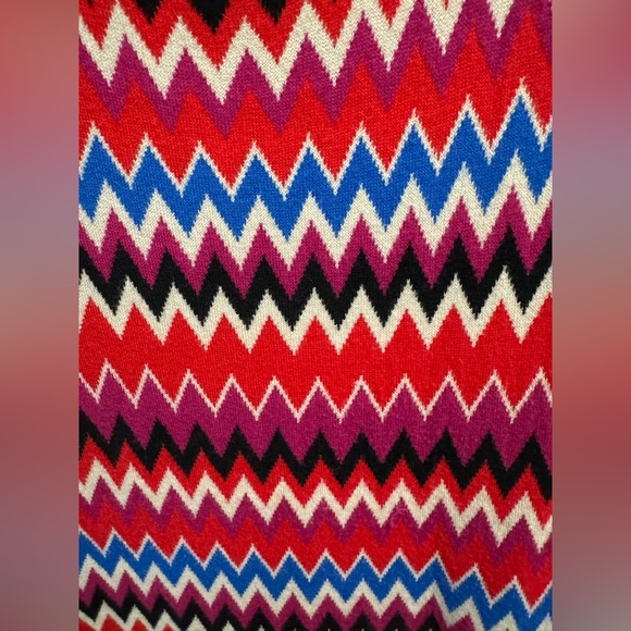 EUC New York & Co. Eva Mendes Collection Phoebe Zig Zag Sweater Dress. Size SP. - Picture 5 of 5